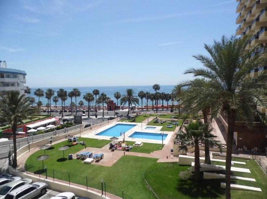 Appartamento Aloha Playa Benalmádena Esterno foto